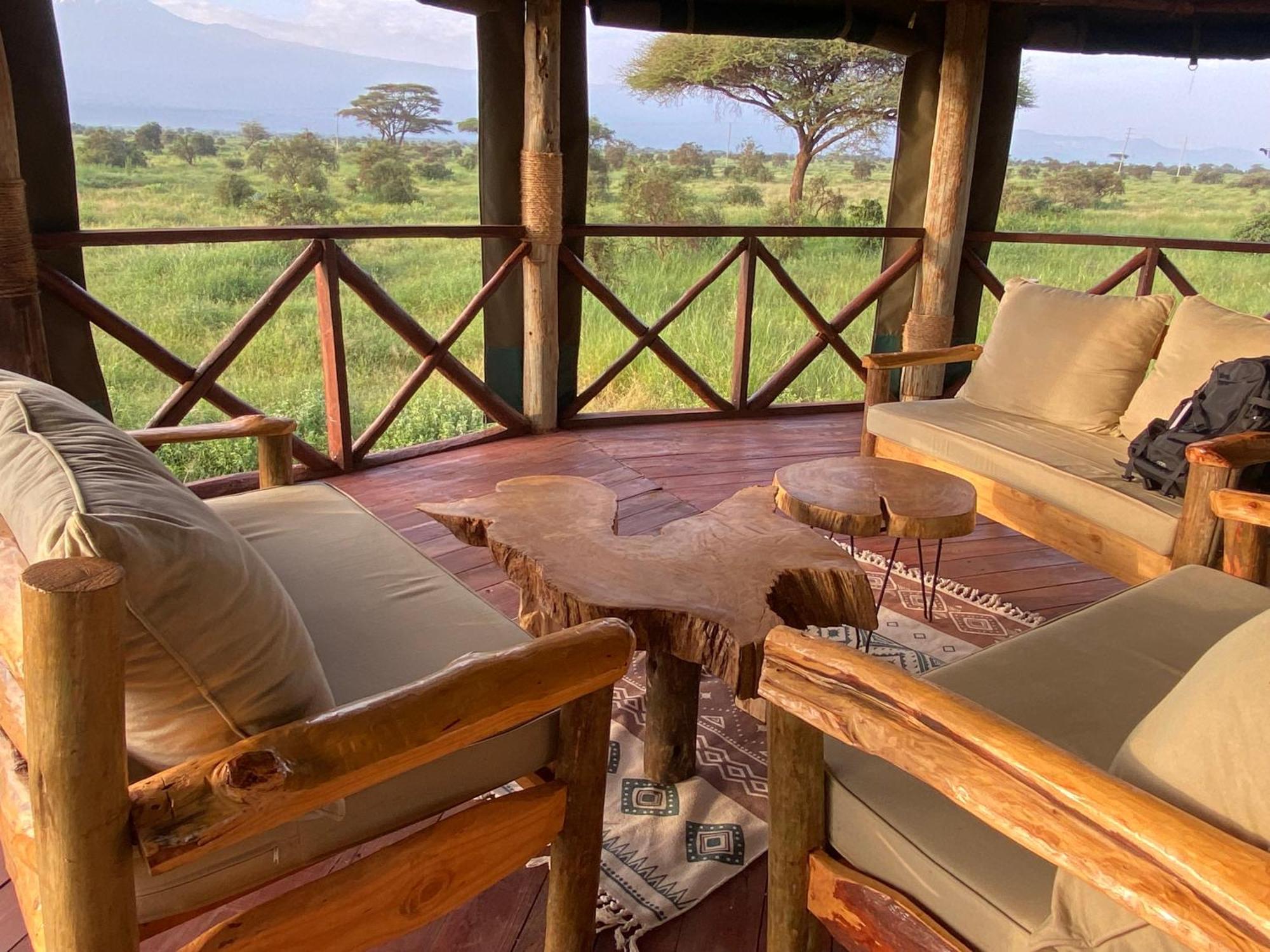 Amboseli Discovery Camp Exteriör bild
