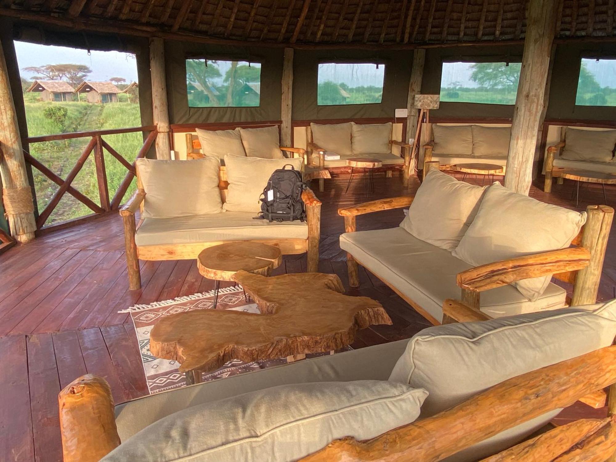 Amboseli Discovery Camp Exteriör bild