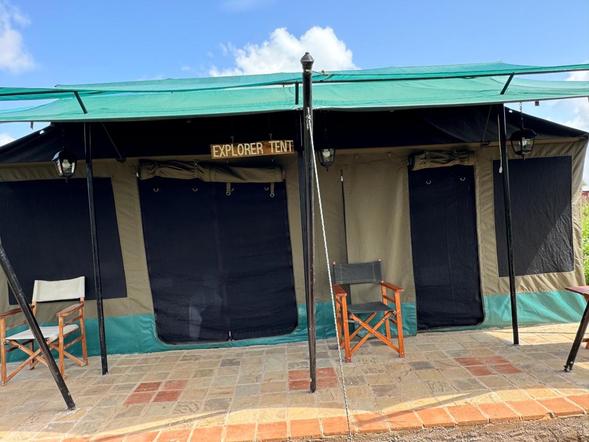 Amboseli Discovery Camp Exteriör bild