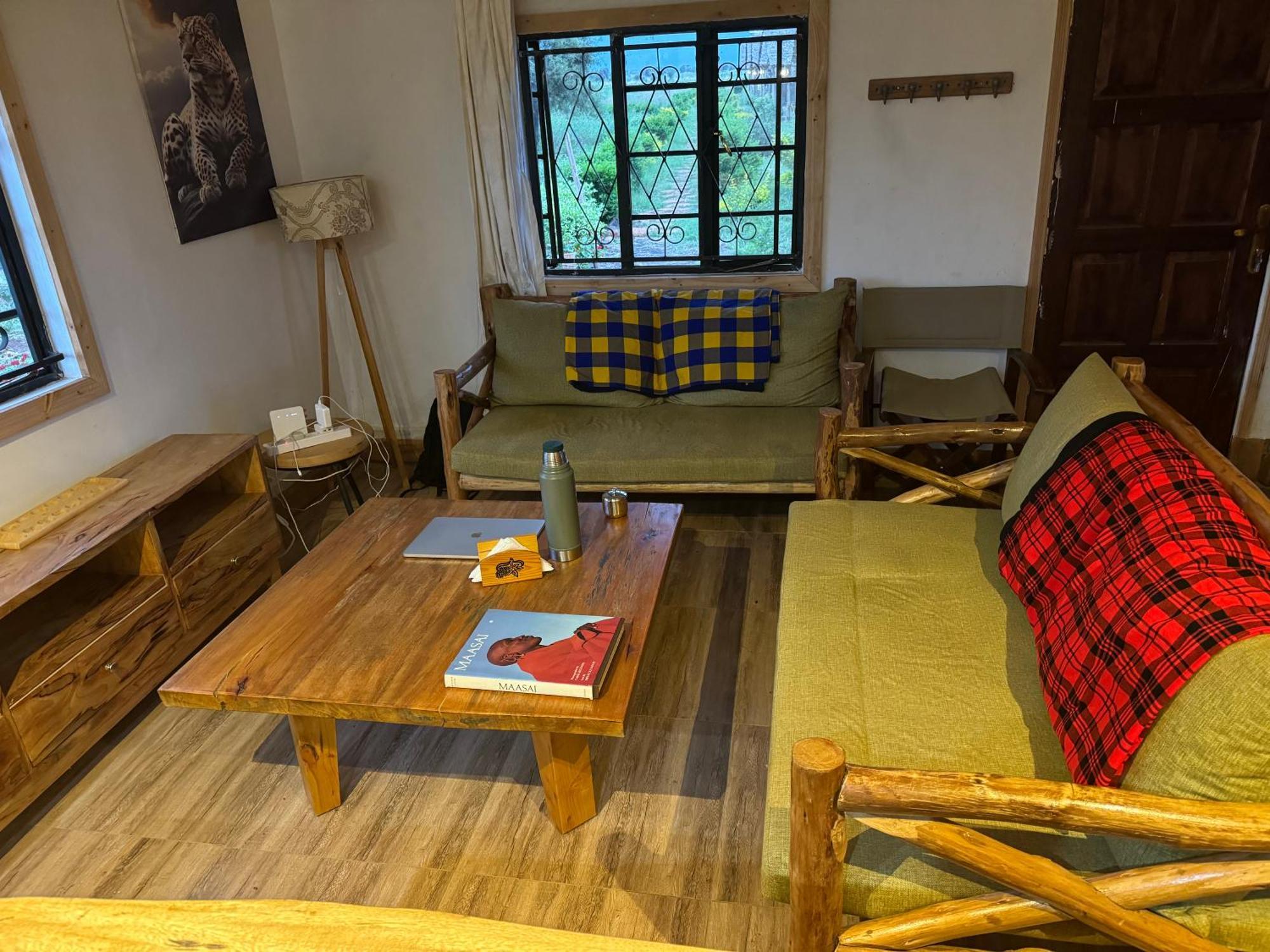 Amboseli Discovery Camp Exteriör bild