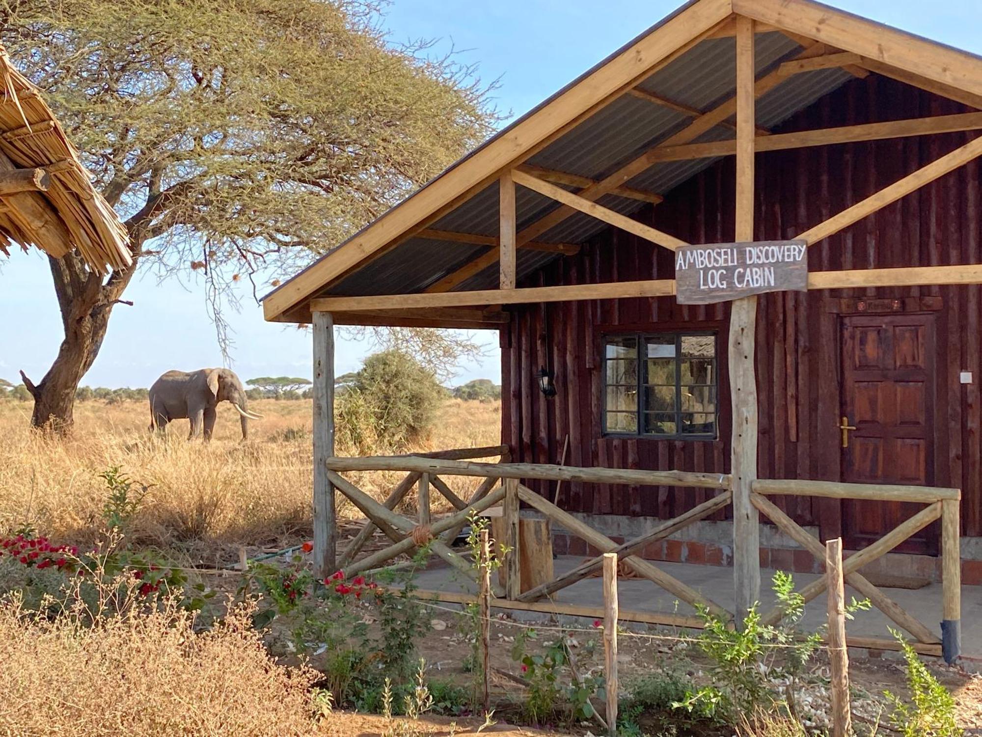 Amboseli Discovery Camp Exteriör bild