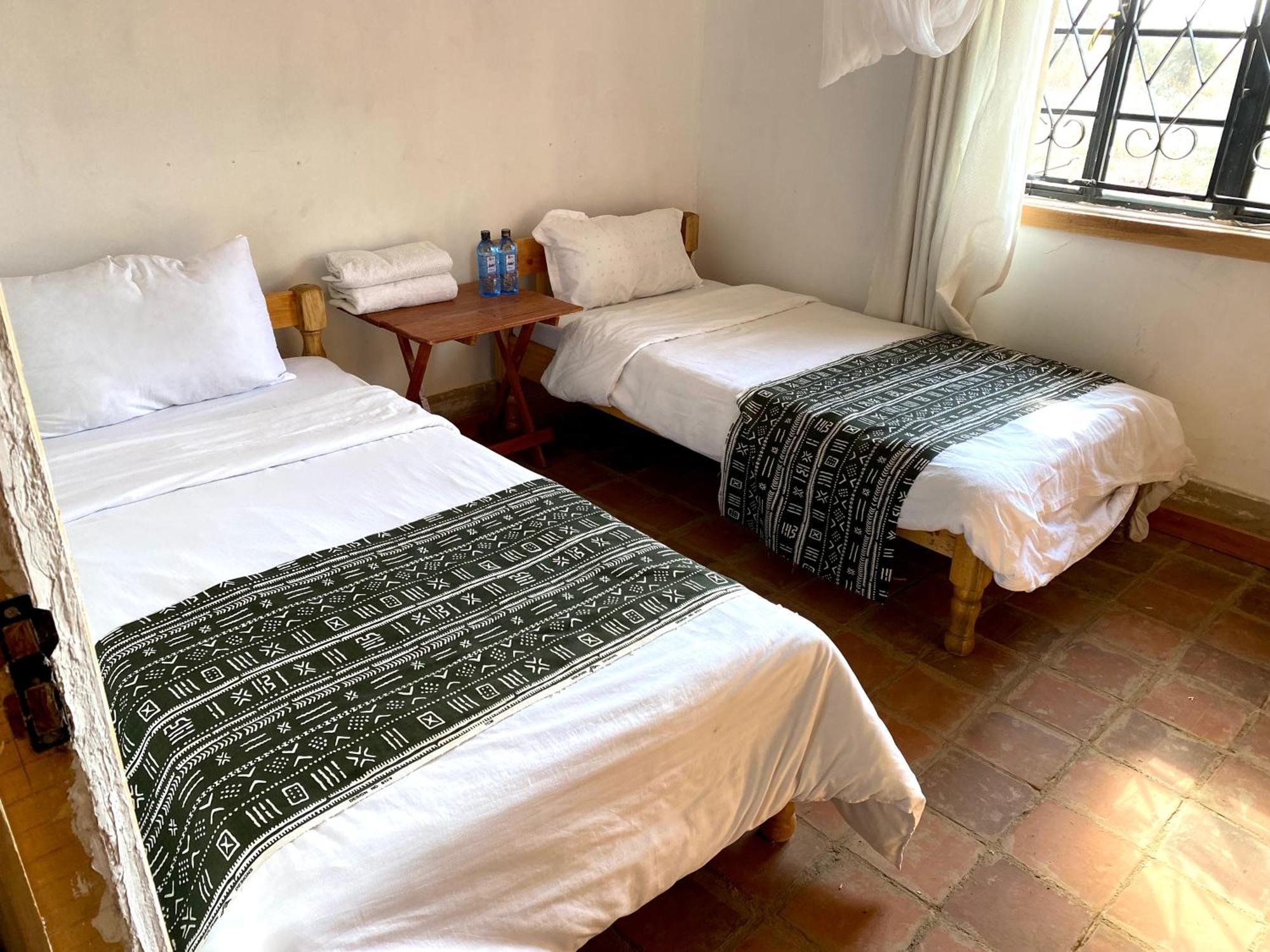 Amboseli Discovery Camp Exteriör bild