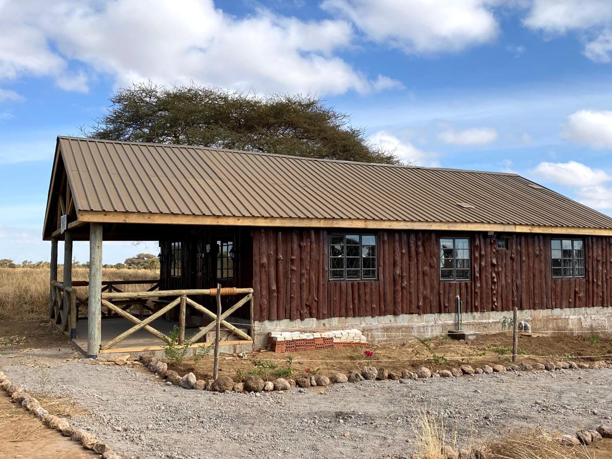 Amboseli Discovery Camp Exteriör bild